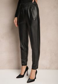 Renee - Czarne Spodnie High Waist z Ekoskóry w Gumką w Talii Esaleira. Okazja: na co dzień. Stan: podwyższony. Kolor: czarny. Styl: casual, elegancki #5