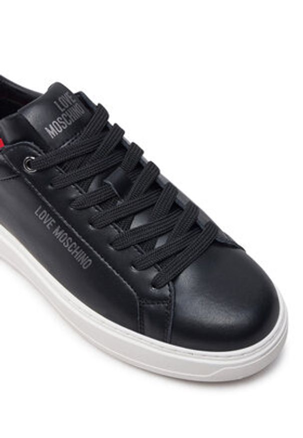 Love Moschino - LOVE MOSCHINO Sneakersy JA15394G0LIA000A Czarny. Kolor: czarny. Materiał: skóra