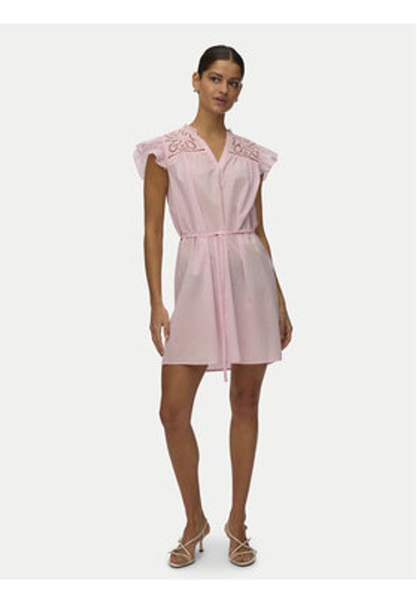 Vero Moda Sukienka letnia Line 10346970 Różowy jasny Oversize. Kolor: różowy. Materiał: bawełna. Sezon: lato. Typ sukienki: oversize