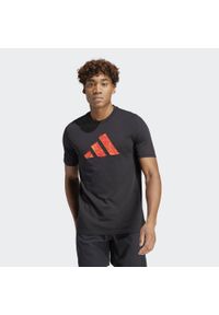 Adidas - AEROREADY Tennis Roland Garros Graphic Tee. Kolor: czarny. Sport: tenis