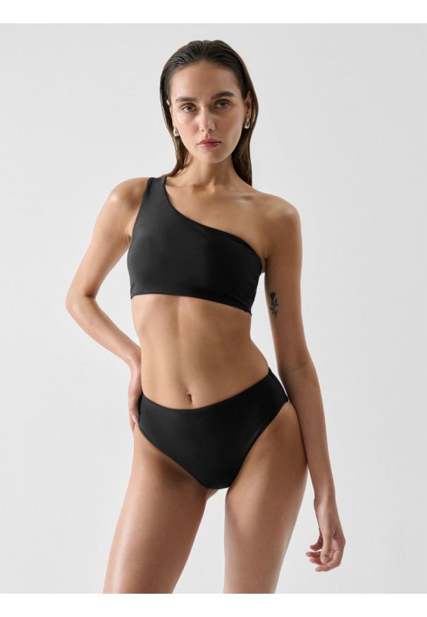 outhorn - Góra od bikini - czarna. Kolor: czarny. Materiał: skóra, tkanina, syntetyk, elastan, materiał, poliester. Wzór: gładki