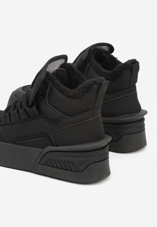 Born2be - Czarne Ocieplane Sneakersy na Grubej Podeszwie z Tłoczonym Wzorem Anweda. Okazja: na co dzień. Kolor: czarny. Materiał: jeans