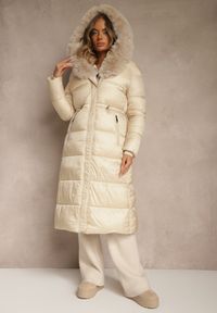 Renee - Beżowa Puchowa Kurtka Pikowana o Długim Kroju z Kapturem z Futerkiem Bavea. Okazja: na spacer, na co dzień. Typ kołnierza: kaptur. Kolor: beżowy. Materiał: futro, puch. Długość: długie. Styl: casual #2