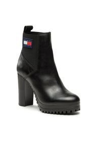 Tommy Jeans Botki Tjw New Ess High Heel Boot EN0EN02439 Czarny. Kolor: czarny. Materiał: skóra