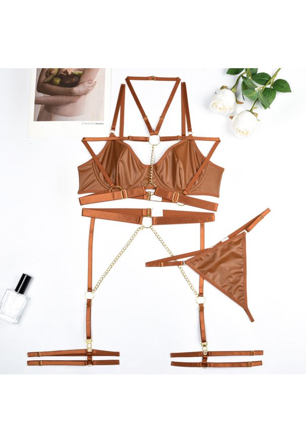 Intica - Komplet bielizny z łańcuszkami na romantyczne wieczory Serin. Materiał: materiał