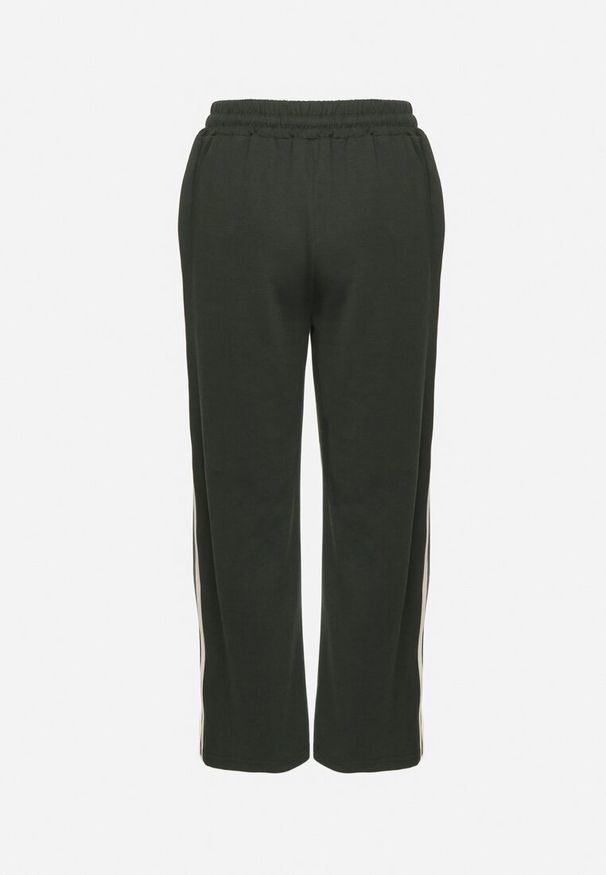 Born2be - Ciemnozielone Szerokie Spodnie z Dodatkiem Wiskozy z Wysokim Stanem i Paskiem Lulula. Okazja: na co dzień. Stan: podwyższony. Kolor: zielony. Materiał: wiskoza. Styl: casual, elegancki