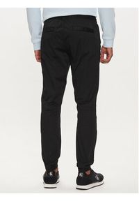 Calvin Klein Jeans Joggery Badge J30J325114 Czarny Skinny Fit. Kolor: czarny. Materiał: bawełna #3