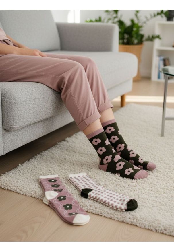 Sinsay - Długie skarpety 3 pack - wielobarwny