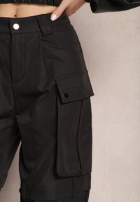 Renee - Czarne Szerokie Spodnie High Waist w Stylu Cargo Vomisal. Stan: podwyższony. Kolor: czarny. Materiał: tkanina. Sezon: zima