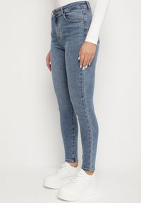 Born2be - Niebieskie Jeansy o Kroju Skinny z Wysokim Stanem Solarie. Okazja: na co dzień. Stan: podwyższony. Kolor: niebieski. Styl: sportowy, casual