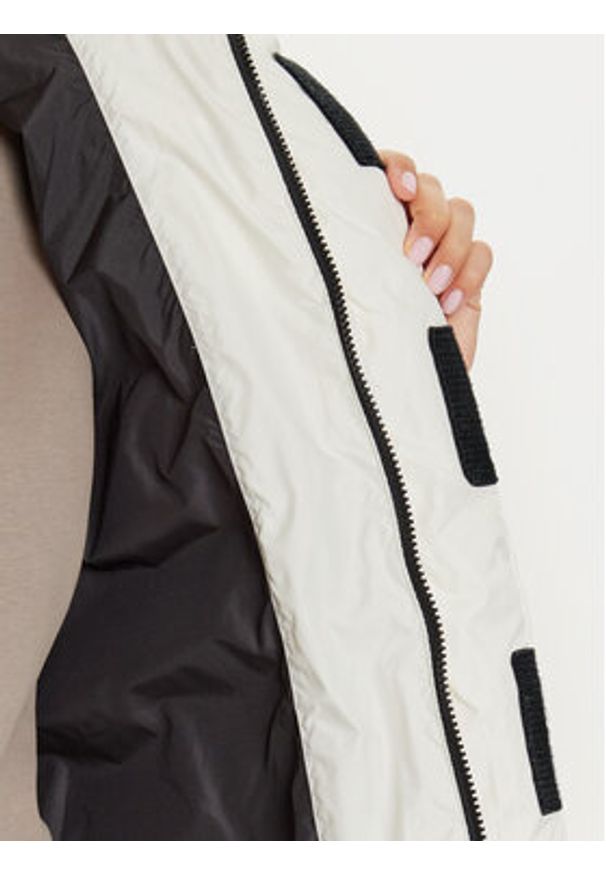 The North Face Kurtka zimowa Limbara NF0A89G9 Beżowy Regular Fit. Kolor: beżowy. Materiał: syntetyk. Sezon: zima