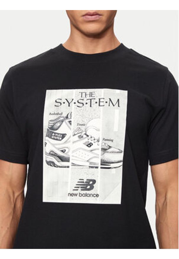 New Balance T-Shirt Poster MT41595 Czarny Regular Fit. Kolor: czarny. Materiał: bawełna
