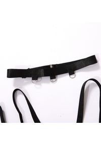 Intica - Komplet bielizny z siateczkowymi wstawkami na romantyczne chwile Veronika. Kolor: czarny. Materiał: materiał. Wzór: paski #6