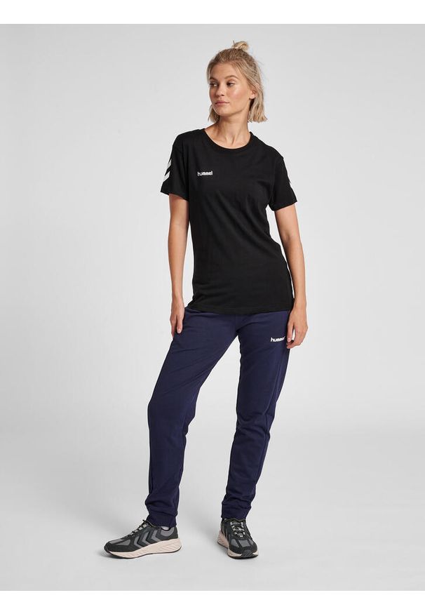 Koszulka sportowa z krótkim rękawem damska Hummel hmlGO cotton. Kolor: czarny, biały, wielokolorowy. Długość rękawa: krótki rękaw. Długość: krótkie