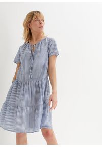 bonprix - Letnia sukienka tunikowa w paski. Kolor: niebieski. Wzór: paski. Sezon: lato