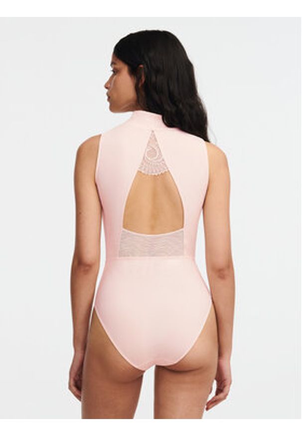 Chantelle Body Mystic C11YT9 Różowy. Kolor: różowy. Materiał: syntetyk