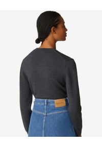 Kenzo - KENZO - Grafitowy sweter z logo. Okazja: na co dzień. Kolor: szary. Materiał: wełna, prążkowany. Długość rękawa: długi rękaw. Długość: długie. Wzór: aplikacja, kolorowy. Styl: casual #6