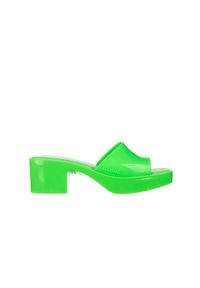 melissa - Klapki Melissa Shape AD Green 010395, Zielony, Guma - 35-36. Kolor: zielony. Materiał: tworzywo sztuczne. Sezon: lato. Obcas: na obcasie. Wysokość obcasa: średni #1