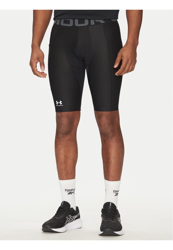 Under Armour Szorty sportowe HG Armour Lng 1361602 Czarny Slim Fit. Kolor: czarny. Materiał: syntetyk