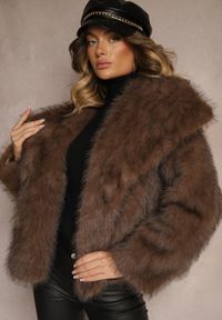 Renee - Brązowa Elegancka Kurtka Futerko z Kołnierzem Vertirida. Okazja: na co dzień, na spacer. Kolor: brązowy. Materiał: futro. Sezon: zima. Styl: elegancki