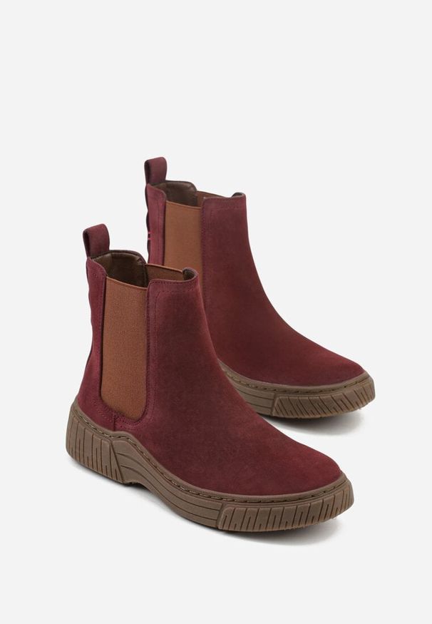 Born2be - Bordowe Botki Sztyblety na Ozdobnie Żłobionej Podeszwie Ezisane. Okazja: na co dzień. Kolor: czerwony. Materiał: jeans. Styl: casual, elegancki