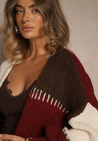 Renee - Bordowy Kardigan z Domieszką Wełny i Wiskozy w Patchworkowym Stylu Fesolinne. Okazja: na spacer. Kolor: czerwony. Materiał: wiskoza, wełna
