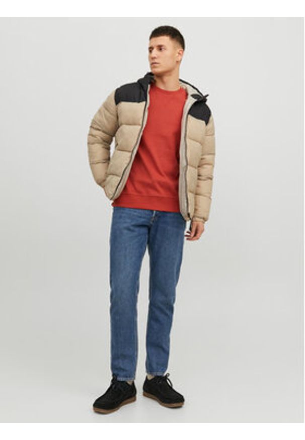 Jack & Jones Kurtka zimowa 12235859 Beżowy Regular Fit. Kolor: beżowy. Materiał: syntetyk. Sezon: zima
