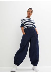 bonprix - Spodnie z bawełnianego diagonalu z domieszką elastanu. Kolor: niebieski. Materiał: elastan, bawełna, materiał. Sezon: lato #2