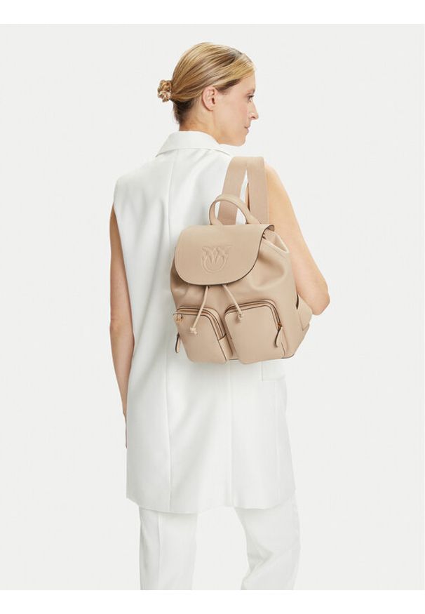 Pinko - PINKO Plecak Carrie Backpack Al 25-26 PLTT 104351 A29Q Beżowy. Kolor: beżowy. Materiał: skóra