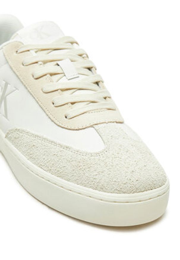 Calvin Klein Jeans Sneakersy YM0YM00885 Biały. Kolor: biały. Materiał: skóra