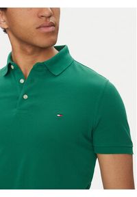 TOMMY HILFIGER - Tommy Hilfiger Polo 1985 MW0MW17771 Zielony Slim Fit. Typ kołnierza: polo. Kolor: zielony. Materiał: bawełna