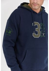 La Martina - LA MARTINA Granatowa bluza męska z kapturem i naszywkami, Rozmiar L. Typ kołnierza: kaptur. Kolor: niebieski. Wzór: aplikacja #3