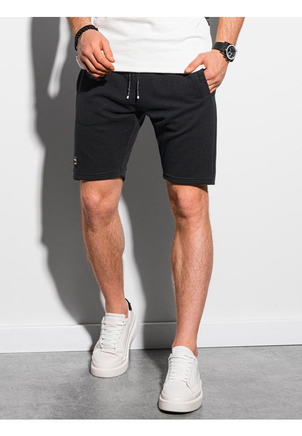Czarne szorty Ombre Clothing krótkie