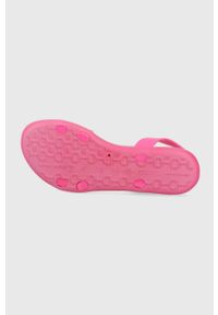 Ipanema sandały VIBE SANDAL damskie kolor różowy. Kolor: różowy. Materiał: guma, materiał. Wzór: gładki. Obcas: na obcasie. Wysokość obcasa: niski