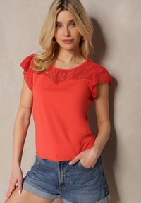 Renee - Czerwony Elegancki T-shirt Bluzka z Bawełny z Przezroczystymi Wstawkami Biopara. Kolor: czerwony. Materiał: bawełna. Sezon: lato. Styl: elegancki