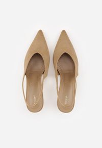 Born2be - Ciemnobeżowe Czółenka VICES na Klepsydrowej Szpilce z Odkrytą Piętą Azisera. Kolor: beżowy. Materiał: jeans. Styl: elegancki #7