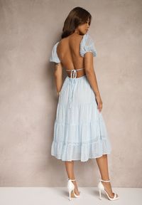 Renee - Niebieska Sukienka z Odkrytymi Plecami Nephia. Kolor: niebieski. Materiał: tkanina. Styl: wizytowy, elegancki. Długość: midi #5