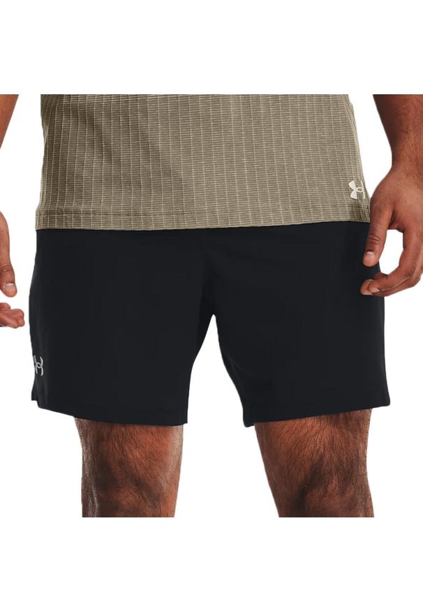 Tkane szorty Under Armour Vanish 26 cm. Kolor: wielokolorowy, szary, czarny. Sport: bieganie, fitness