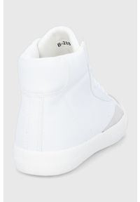 Answear Lab Trampki kolor biały. Nosek buta: okrągły. Zapięcie: sznurówki. Kolor: biały. Materiał: guma. Szerokość cholewki: normalna. Styl: wakacyjny #2