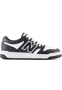 Buty dziecięce New Balance GSB480BW – czarne. Okazja: na co dzień, na uczelnię. Kolor: czarny. Materiał: skóra, materiał, syntetyk. Szerokość cholewki: normalna. Sport: turystyka piesza