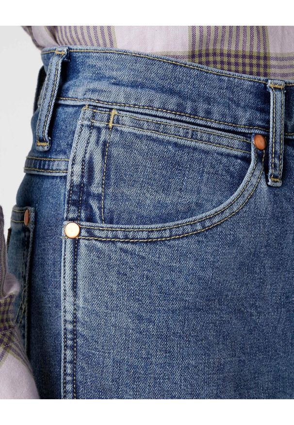Wrangler - DAMSKIE SPODNIE JENANSOWE WRANGLER HERITAGE FIT - WILD HERITAGE MID W2H2-D2-23H 112128607