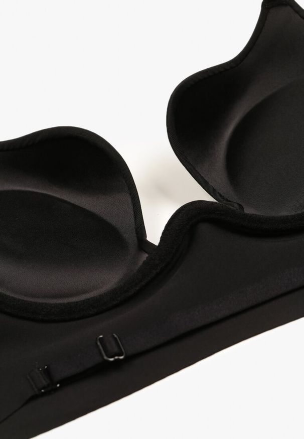 Born2be - Czarny Biustonosz Miseczka C Push Up na Regulowanych Ramiączkach Mivitha. Kolor: czarny. Materiał: jeans, satyna. Rodzaj stanika: push-up