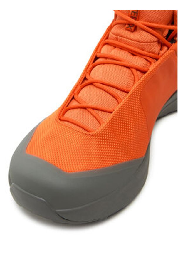 Arc'teryx Trekkingi Kopec Mid Gtx GORE-TEX X000009204 Pomarańczowy. Kolor: pomarańczowy. Materiał: materiał. Technologia: Gore-Tex. Sport: turystyka piesza