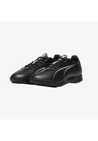 Buty piłkarskie Puma Ultra Play TT. Materiał: syntetyk. Szerokość cholewki: normalna. Wzór: aplikacja. Sport: piłka nożna