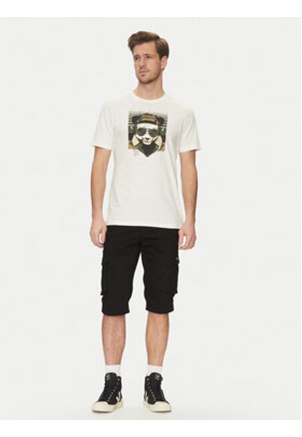 Blend Szorty jeansowe 20713329 Czarny Regular Fit. Kolor: czarny. Materiał: bawełna