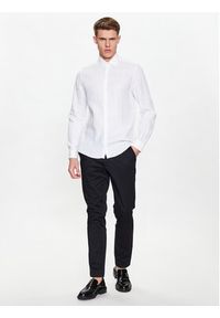 Calvin Klein Chinosy K10K110963 Czarny Slim Fit. Kolor: czarny. Materiał: bawełna #5