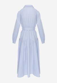 Born2be - Niebieska Koszulowa Sukienka z Bawełną i Wiskozą Ozdobiona Paskiem Viviedah. Okazja: na co dzień. Kolor: niebieski. Materiał: wiskoza, bawełna. Wzór: aplikacja. Typ sukienki: koszulowe. Styl: casual #6