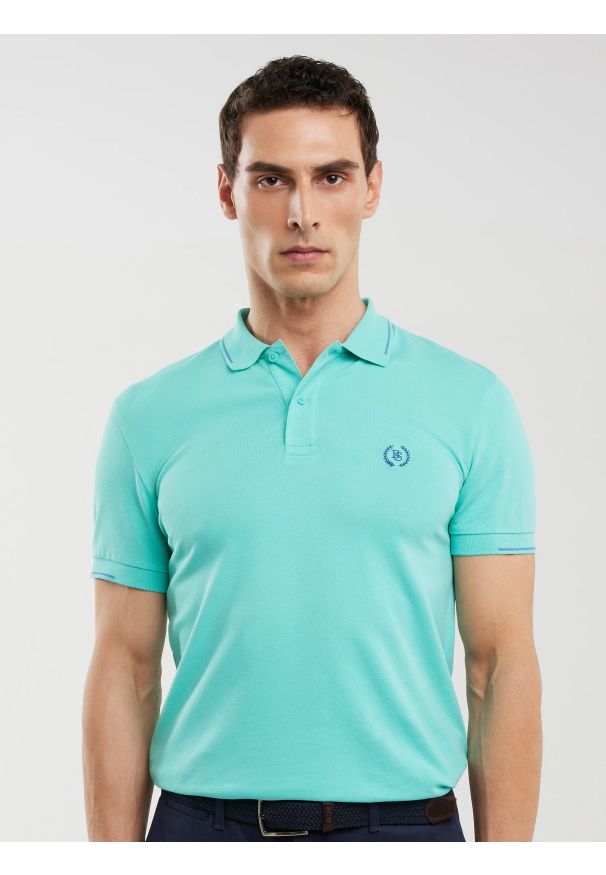 Big-Star - Koszulka męska polo turkusowa Polian 302. Okazja: na co dzień. Typ kołnierza: polo. Kolor: turkusowy. Materiał: bawełna, dzianina. Wzór: haft. Sezon: lato. Styl: casual, klasyczny