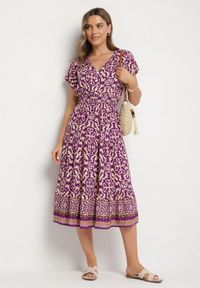 Born2be - Ciemnofioletowa Bawełniana Sukienka z Dekoltem w Serek Zapinana na Guziki z Gumką w Pasie Kelea. Okazja: na co dzień. Typ kołnierza: dekolt w serek. Kolor: fioletowy. Materiał: bawełna. Typ sukienki: proste. Styl: elegancki, casual, klasyczny, wizytowy #5