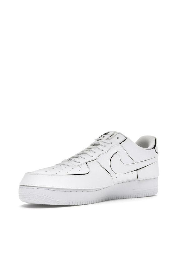 Buty do chodzenia męskie Nike Air Force 1 Low Cosmic Clay. Zapięcie: sznurówki. Kolor: biały. Materiał: guma, materiał, skóra, syntetyk. Szerokość cholewki: normalna. Model: Nike Air Force. Sport: turystyka piesza
